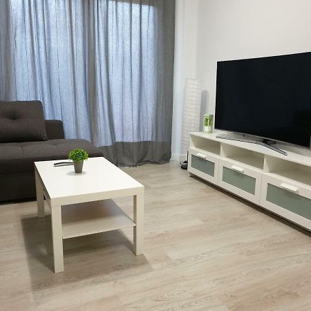 Piso Pedregalejo Daire Málaga Dış mekan fotoğraf